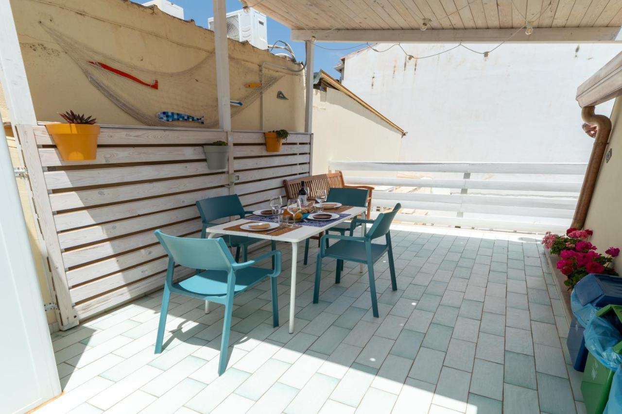 Saltwater Con Parcheggio Privato Apartment Marina di Ragusa Bagian luar foto
